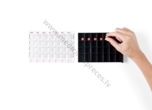 Tablešu organizators nedēļai.
